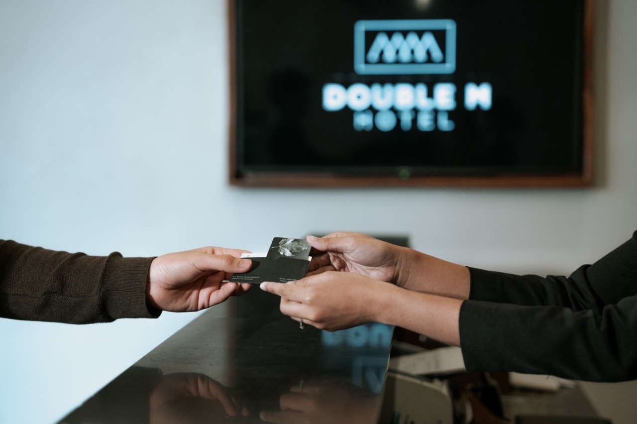 c7308ee3-53ca-49c1-9c1d-f37789520751